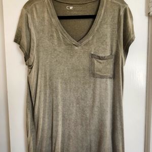 Cable & Gauge Classic Short Sleeve Top. Size XL